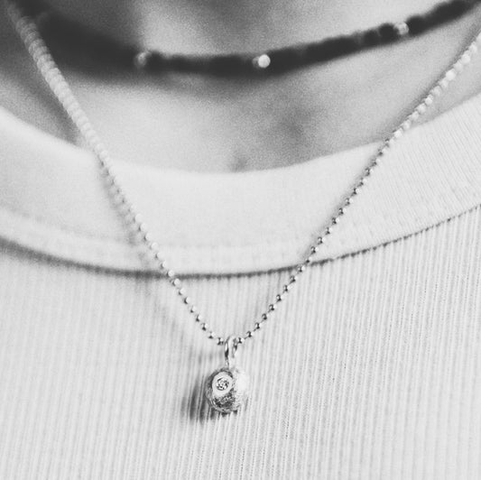 Jål - Kette mit Anhänger Silber rhodiniert